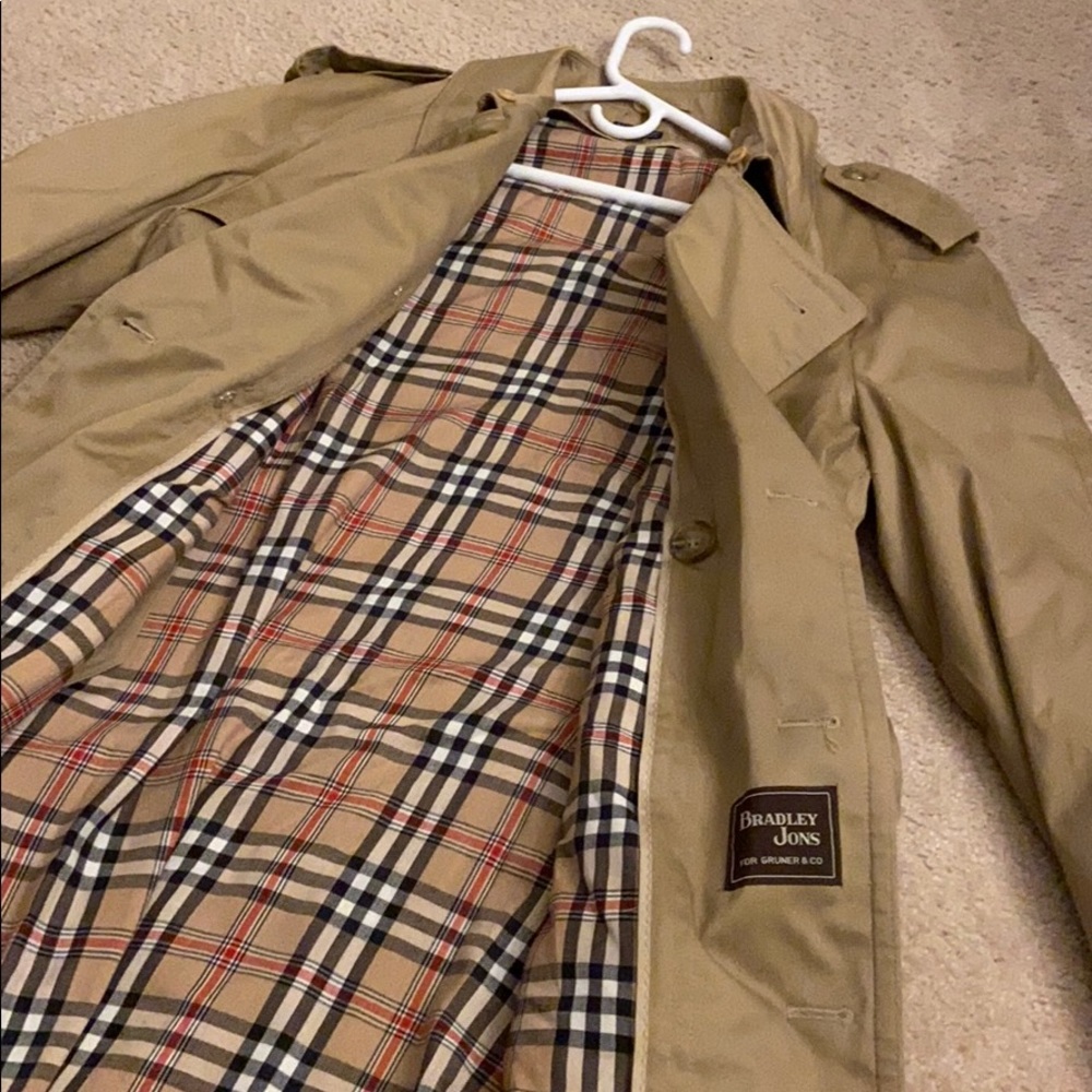 Men’s trench coat - Picture 2 of 9